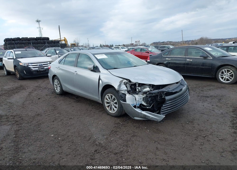 2017 TOYOTA CAMRY LE VIN: 4T1BF1FK5HU307587