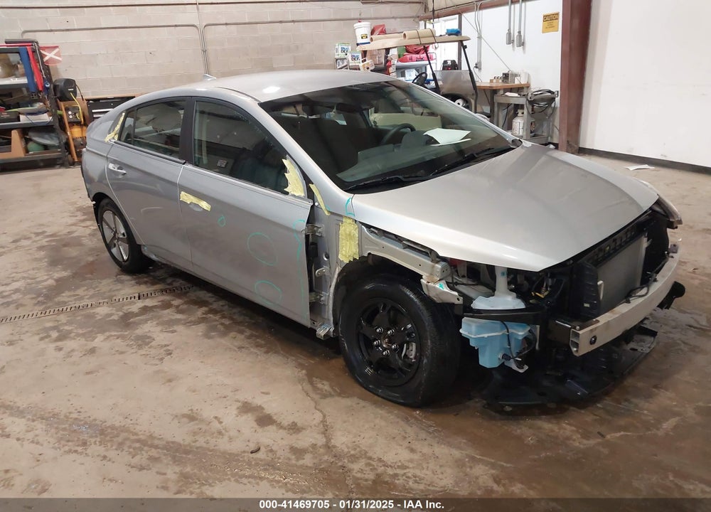 2021 HYUNDAI IONIQ HYBRID BLUE VIN: KMHC65LC0MU255739