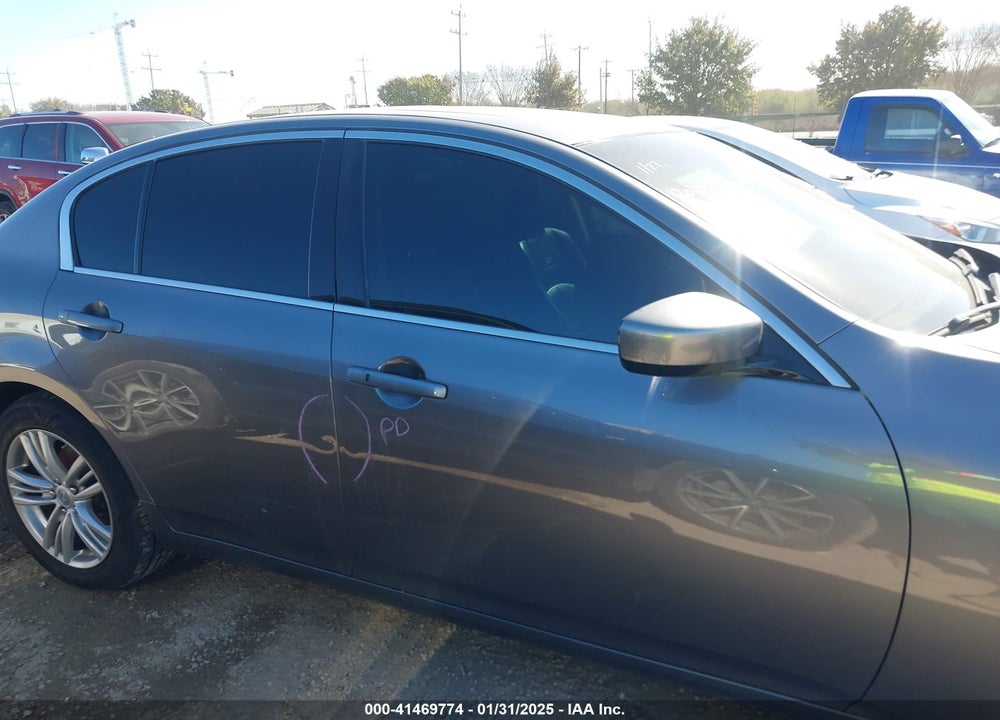 2011 INFINITI G37X VIN: JN1CV6AR4BM404187