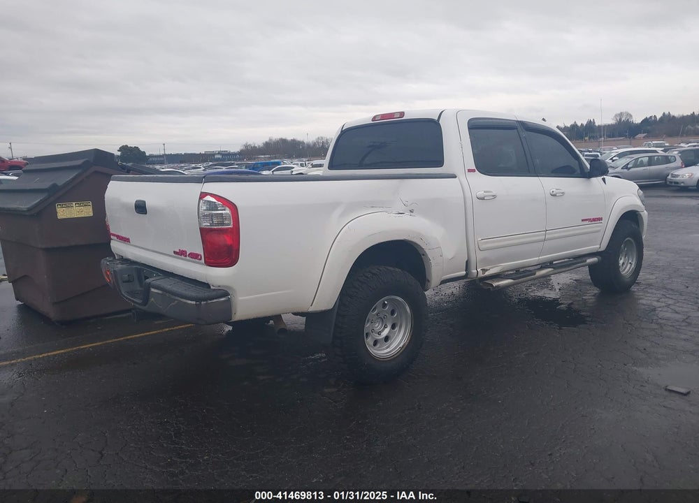 2005 TOYOTA TUNDRA SR5 V8 VIN: 5TBDT44135S487713