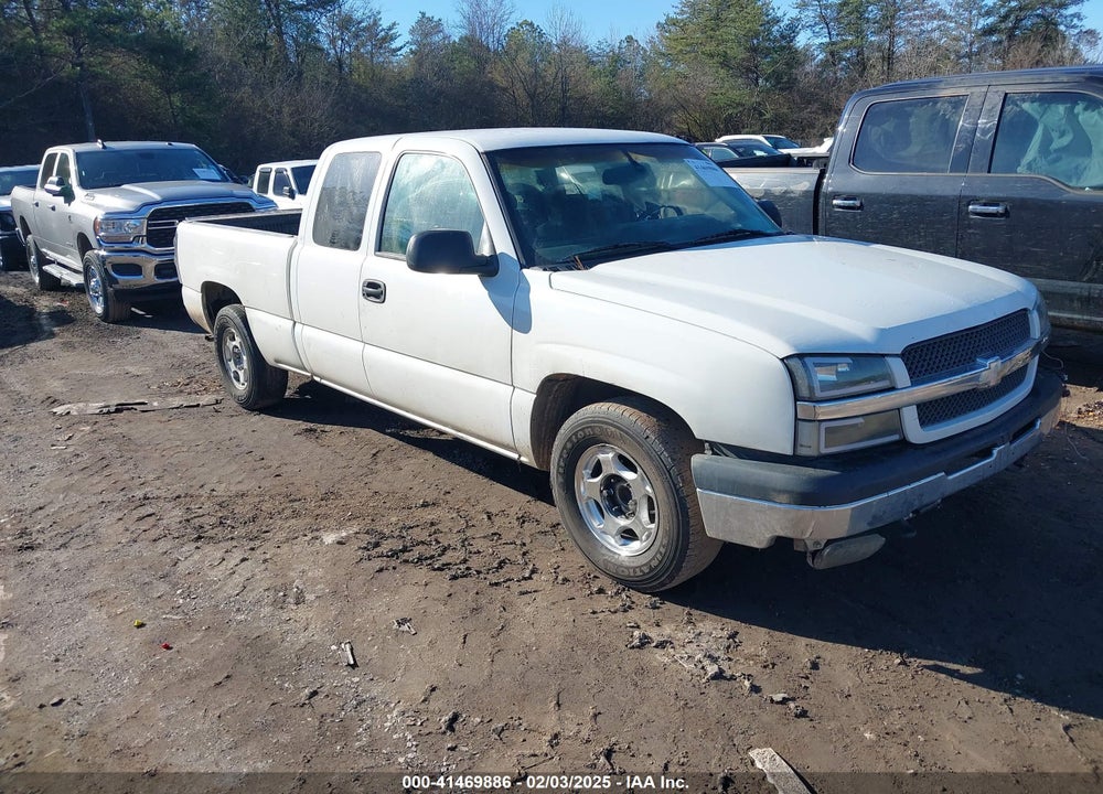 2003 CHEVROLET SILVERADO 1500 LS VIN: 2GCEC19V631389382