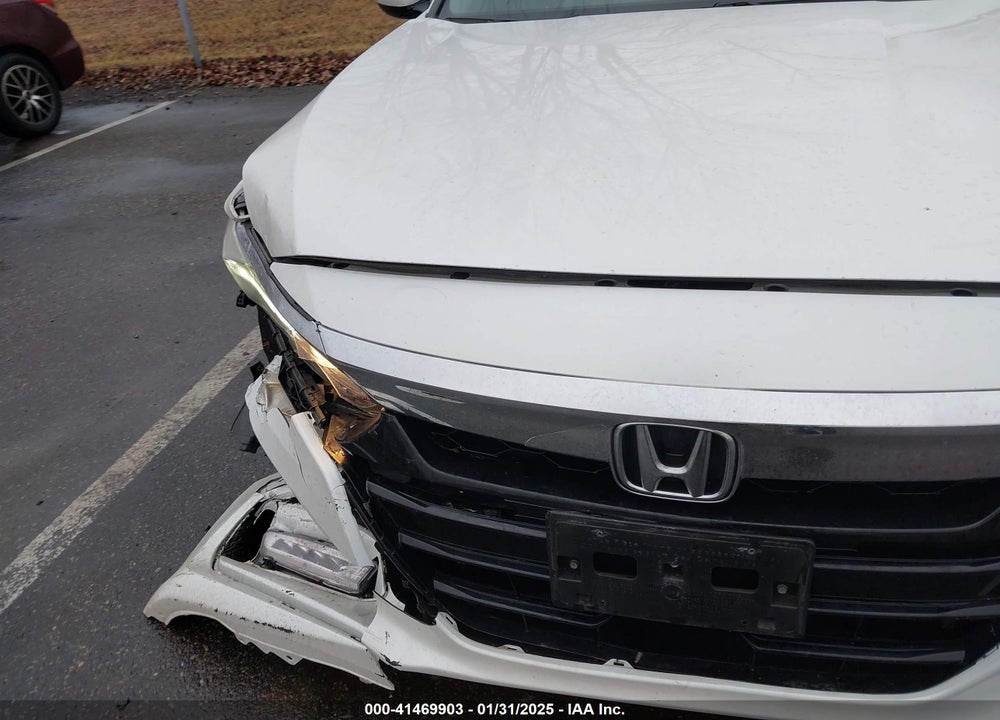 2019 HONDA ACCORD VIN: 1HGCV1F49KA138469