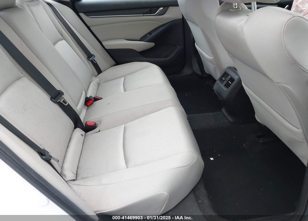 2019 HONDA ACCORD VIN: 1HGCV1F49KA138469