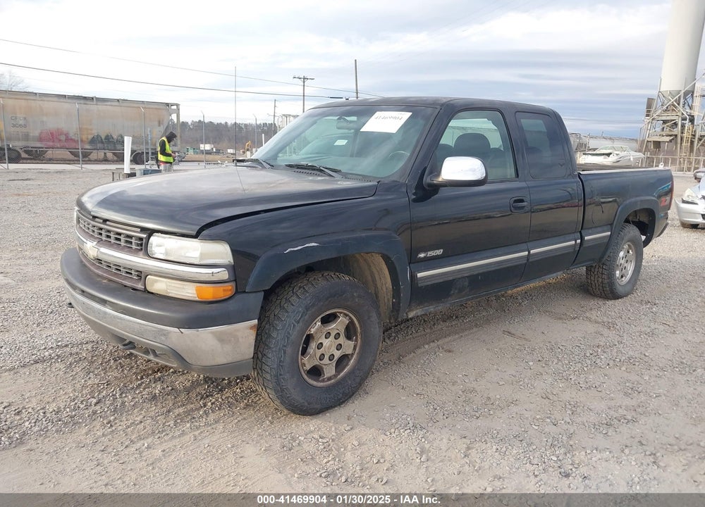 2000 CHEVROLET SILVERADO 1500 LS VIN: 1GCEK19T4YZ243353