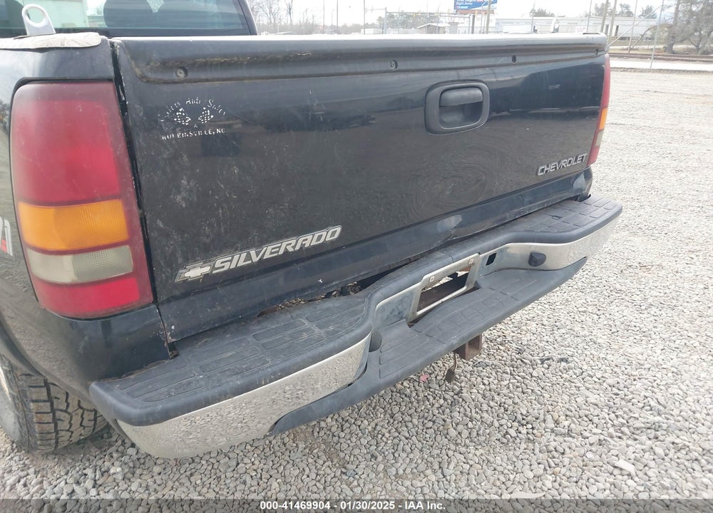 2000 CHEVROLET SILVERADO 1500 LS VIN: 1GCEK19T4YZ243353