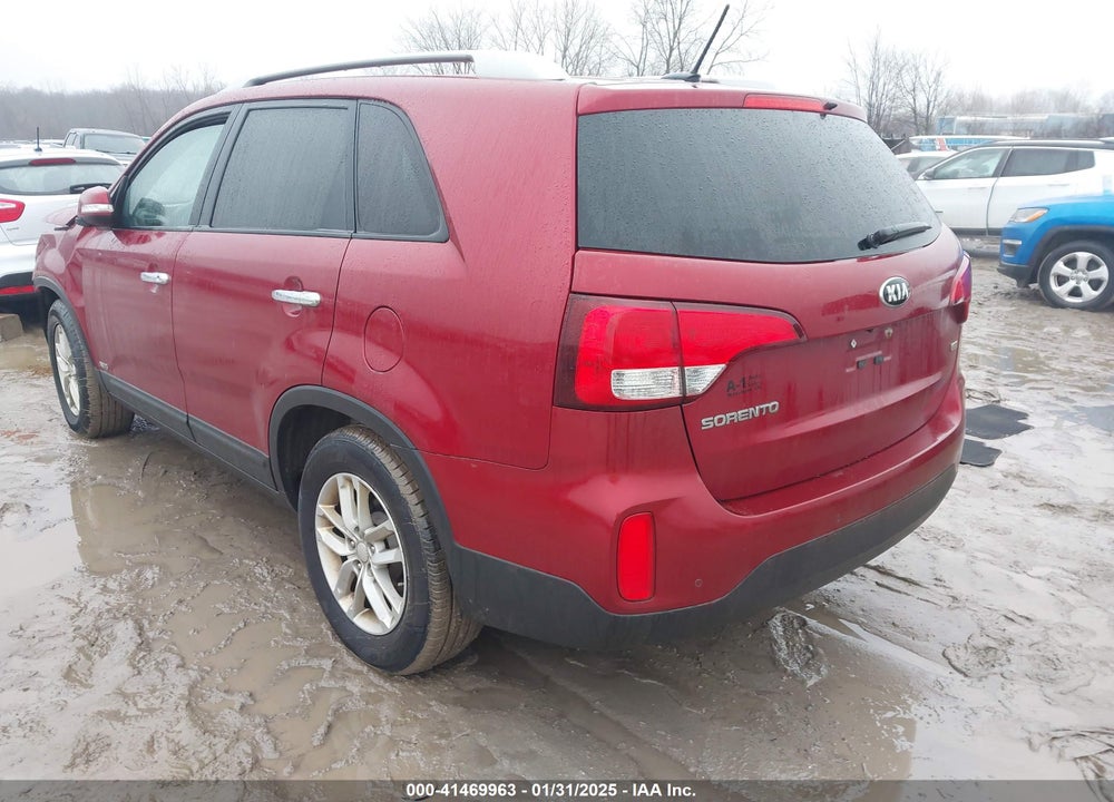 2015 KIA SORENTO VIN: 5XYKTCA64FG653700