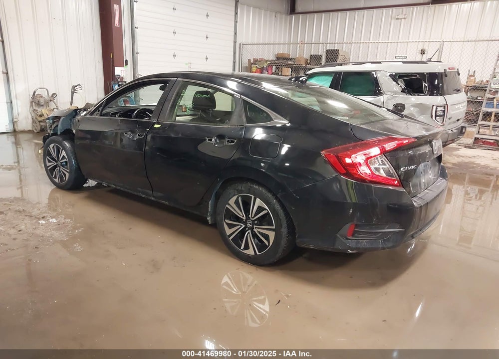 2018 HONDA CIVIC VIN: JHMFC1F37JX037210