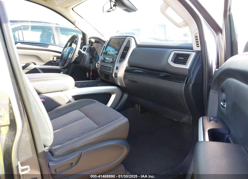 2021 NISSAN TITAN VIN: 1N6AA1EF2MN504611