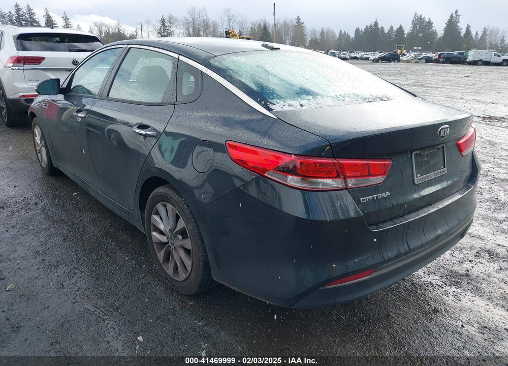2016 KIA OPTIMA VIN: 5XXGT4L35GG077300