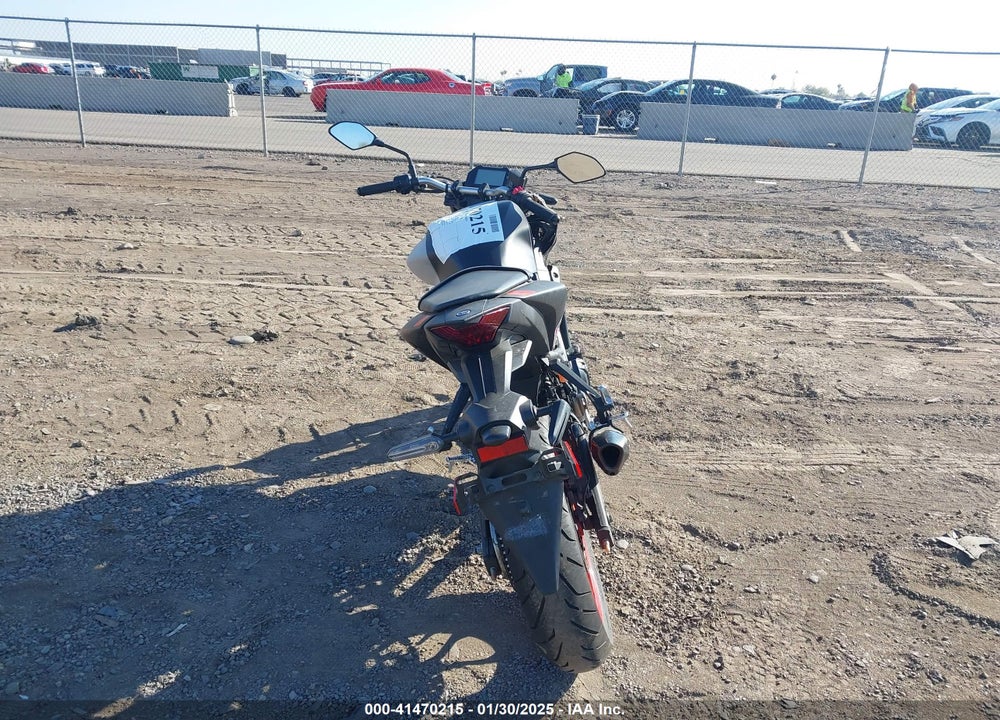 2020 YAMAHA MT-03 VIN: MH3RH20Y8LK001019