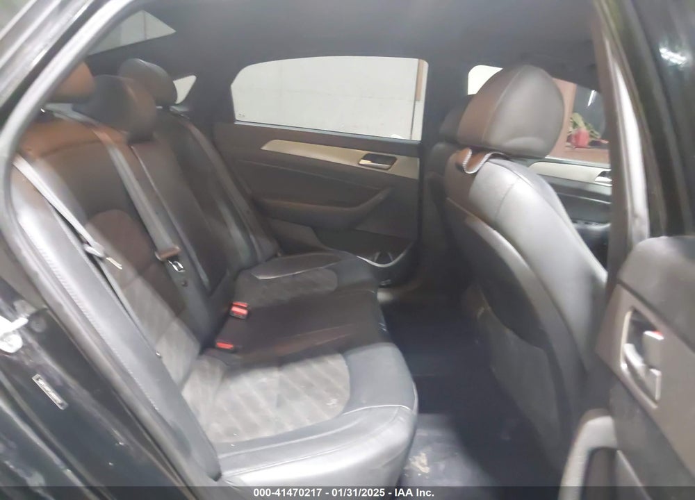 2018 HYUNDAI SONATA VIN: 5NPE34AF5JH609712