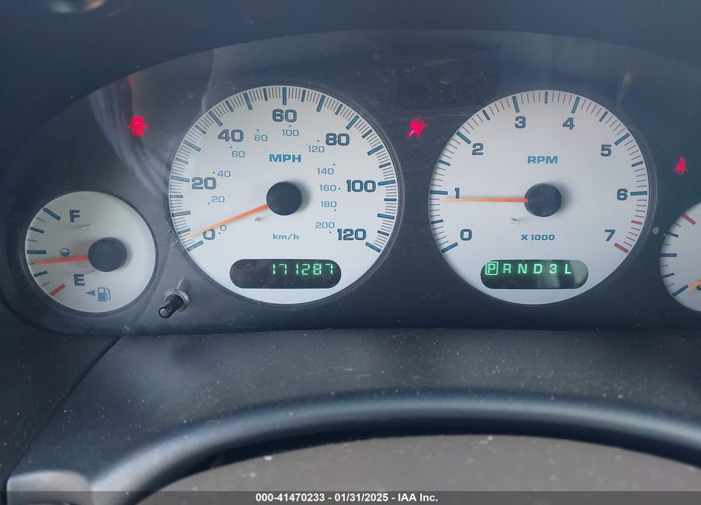 2001 CHRYSLER TOWN & COUNTRY LX VIN: 2C4GP44321R215750