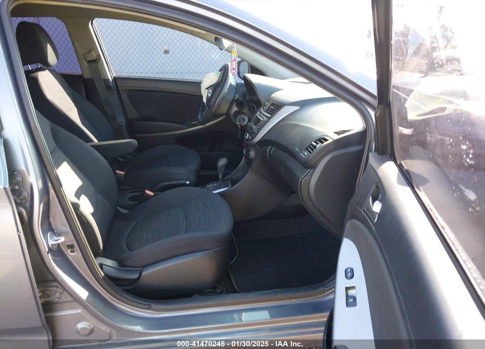 2017 HYUNDAI ACCENT SE VIN: KMHCT5AE8HU343148