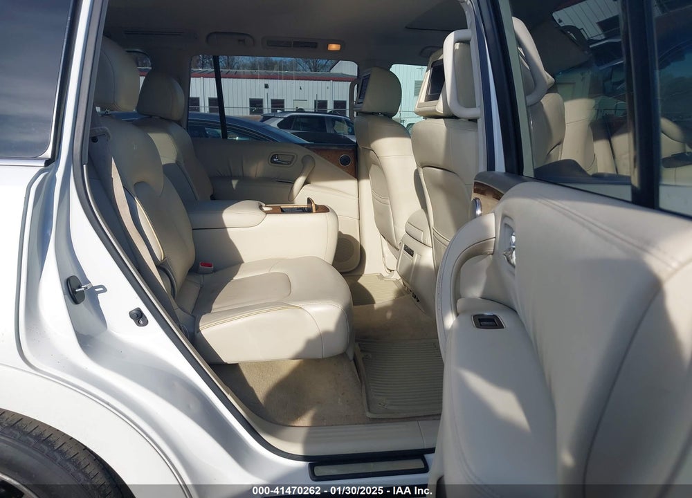 2011 INFINITI QX56 VIN: JN8AZ2NE5B9005174