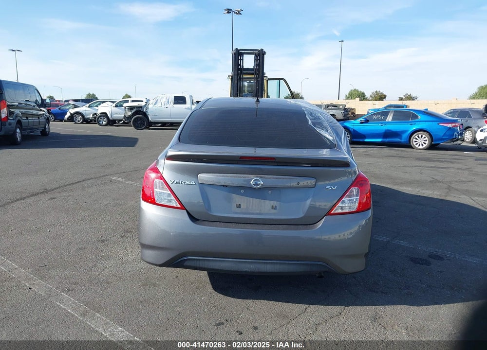 2019 NISSAN VERSA SEDAN VIN: 3N1CN7AP2KL850837