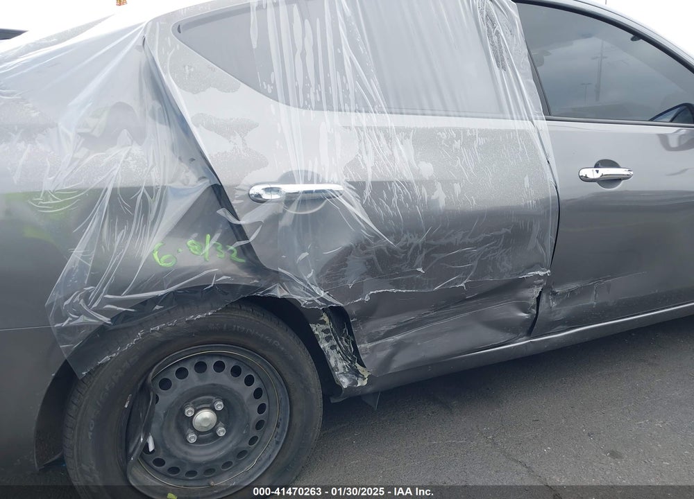 2019 NISSAN VERSA SEDAN VIN: 3N1CN7AP2KL850837