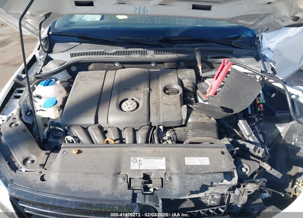 2013 VOLKSWAGEN JETTA 2.5L SE VIN: 3VWDP7AJ8DM252415