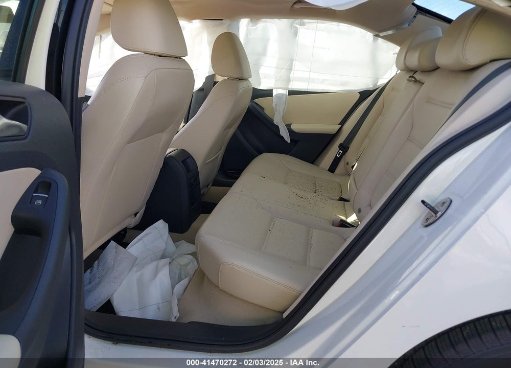 2013 VOLKSWAGEN JETTA 2.5L SE VIN: 3VWDP7AJ8DM252415