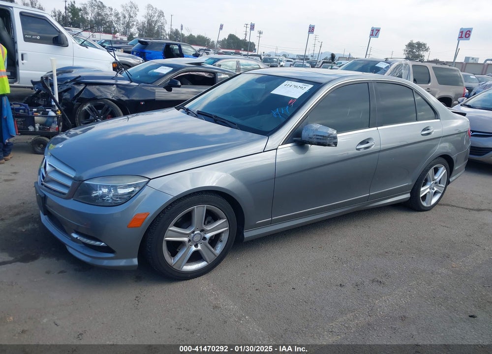 2011 MERCEDES-BENZ C 300 VIN: WDDGF5EBXBR136077