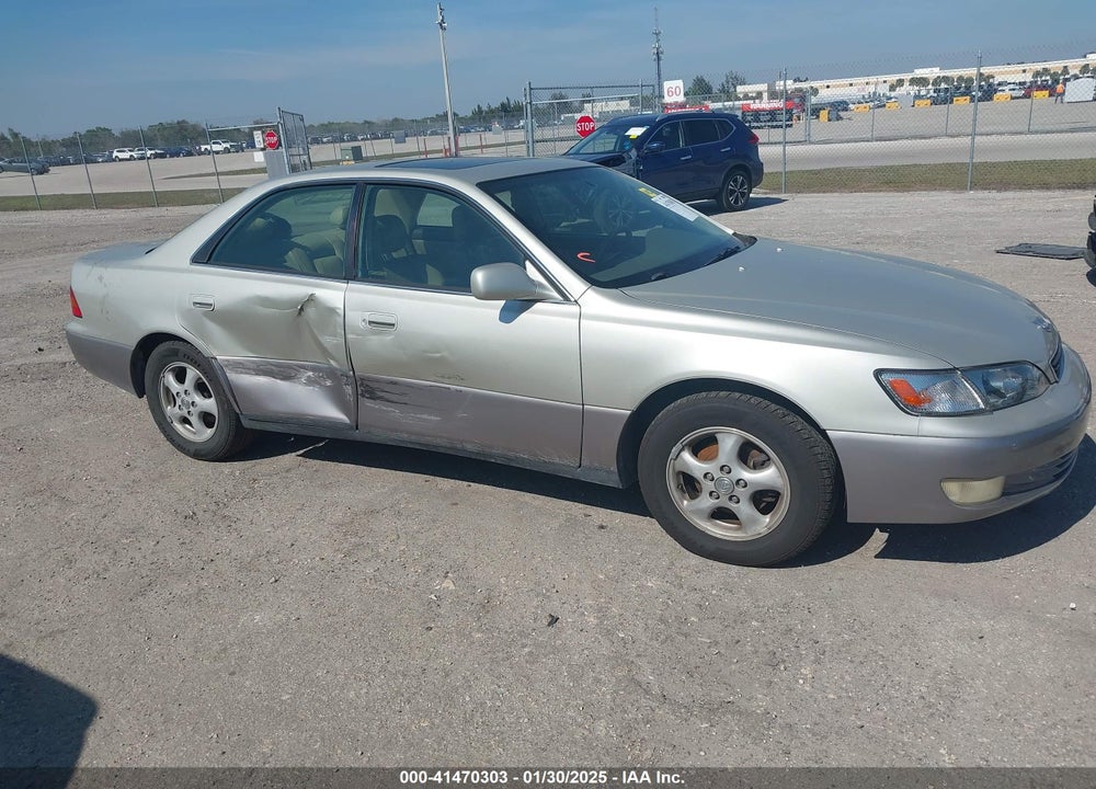1997 LEXUS ES 300 VIN: JT8BF22G0V0030425