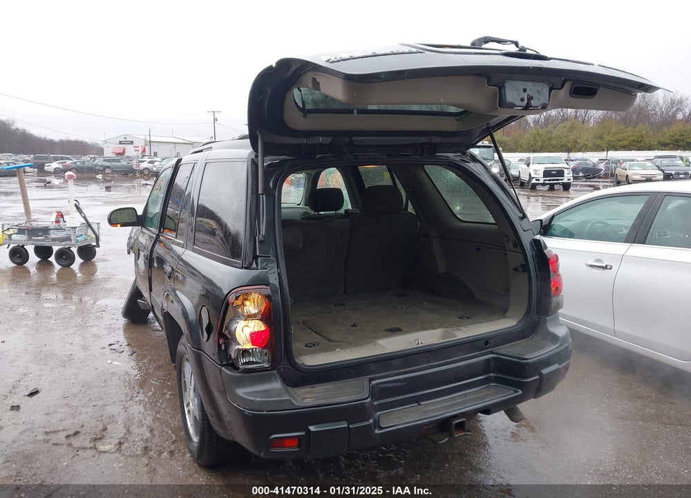 2004 CHEVROLET TRAILBLAZER VIN: 1GNDT13S542380904