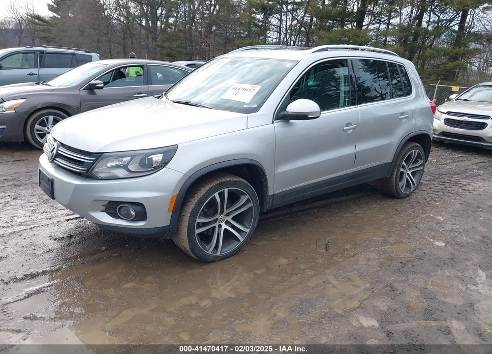 2017 VOLKSWAGEN TIGUAN 2.0T SEL VIN: WVGWV7AX7HK022492
