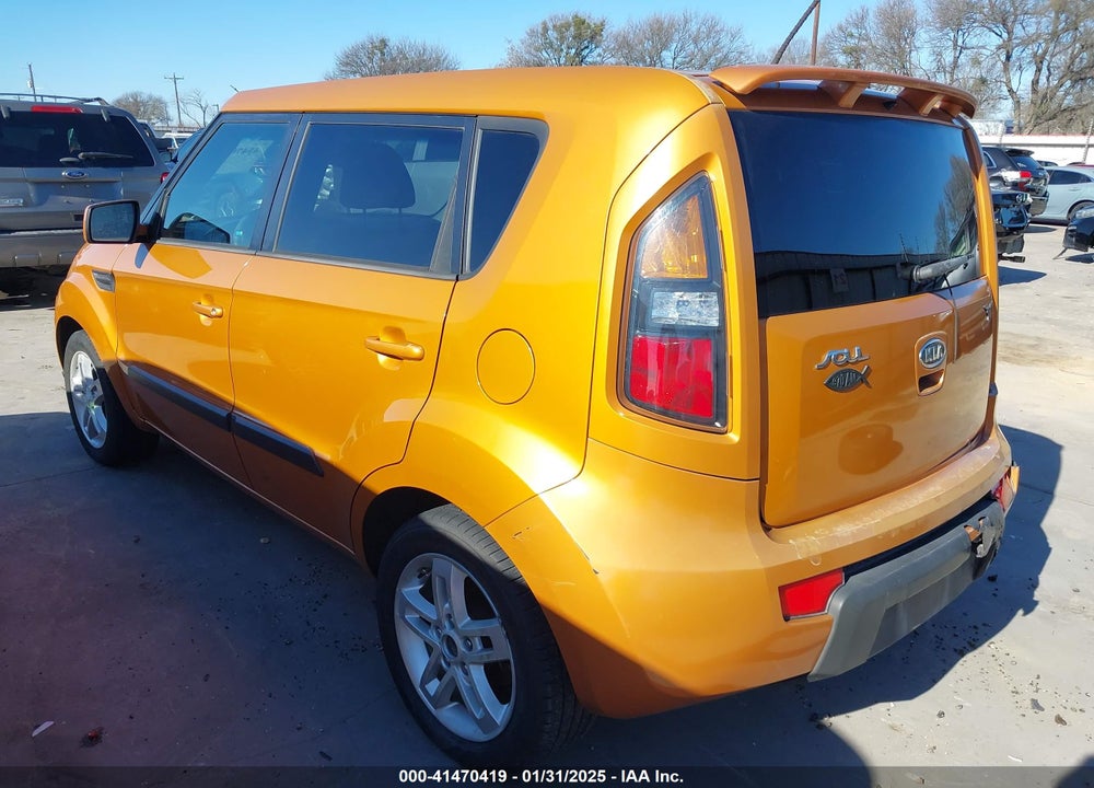 2011 KIA SOUL VIN: KNDJT2A23B7299100