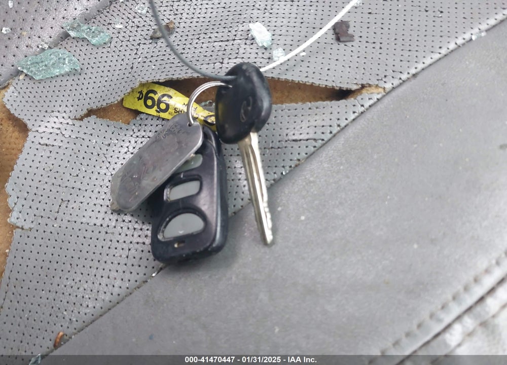 2007 HYUNDAI ELANTRA VIN: KMHDU46D17U110755