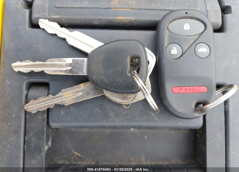 2002 HONDA ACCORD 2.3 EX/2.3 SE VIN: JHMCG668X2C028395