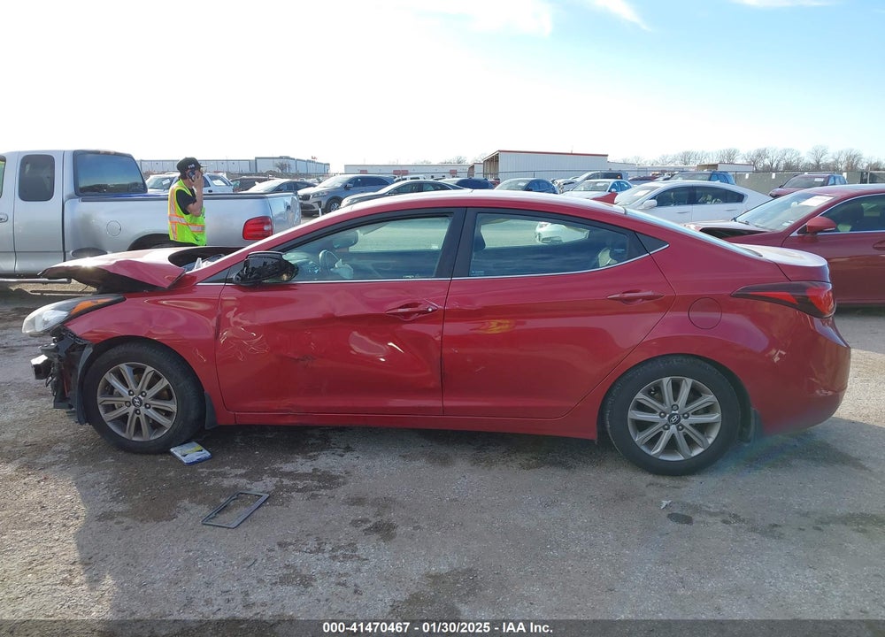 2015 HYUNDAI ELANTRA SE VIN: KMHDH4AE6FU304930