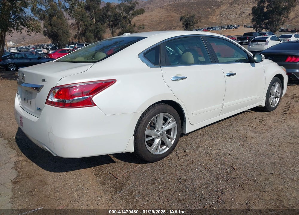 2013 NISSAN ALTIMA VIN: 1N4AL3AP7DC231819