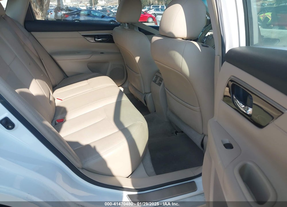 2013 NISSAN ALTIMA VIN: 1N4AL3AP7DC231819
