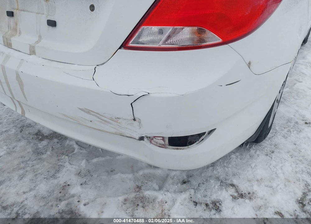 2016 HYUNDAI ACCENT VIN: KMHCT4AE4GU158040