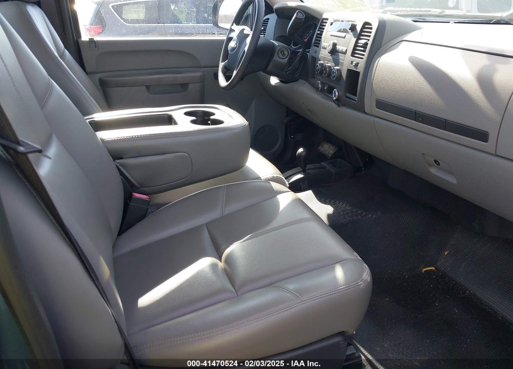 2011 CHEVROLET SILVERADO VIN: 1GCNKPEA0BZ391577