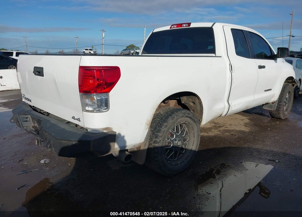 2011 TOYOTA TUNDRA GRADE 4.6L V8 VIN: 5TFUM5F15BX016448