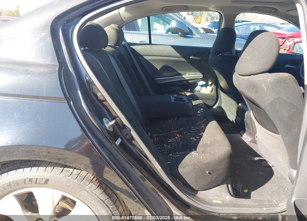 2010 HONDA ACCORD 2.4 EX VIN: 1HGCP2F70AA055649