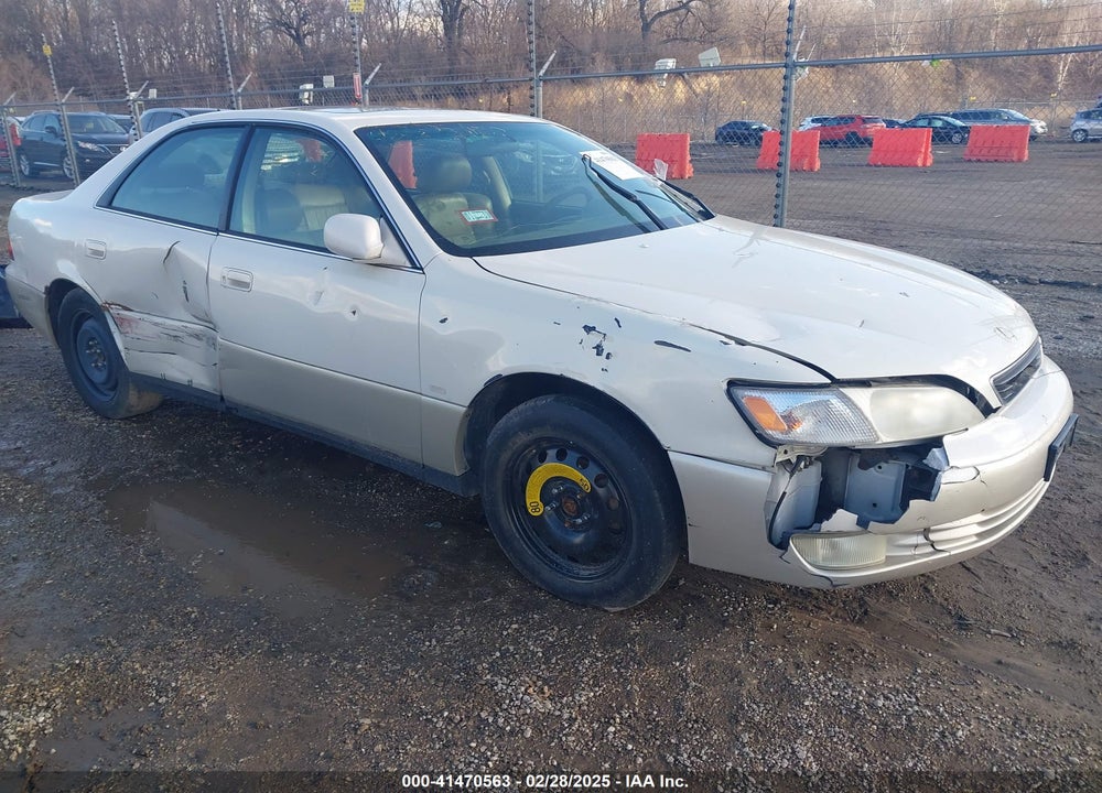 1999 LEXUS ES 300 VIN: JT8BF28G2X5067697