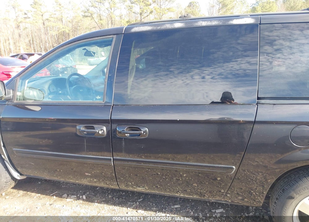 2007 DODGE GRAND CARAVAN SXT VIN: 2D4GP44L37R141346