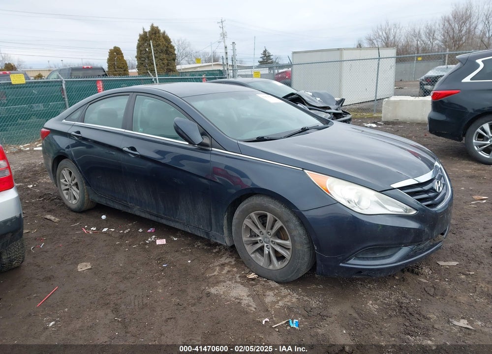2011 HYUNDAI SONATA VIN: 5NPEB4AC4BH050518