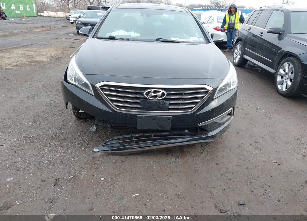 2015 HYUNDAI SONATA LIMITED 2.0T VIN: 5NPE34AB1FH167113