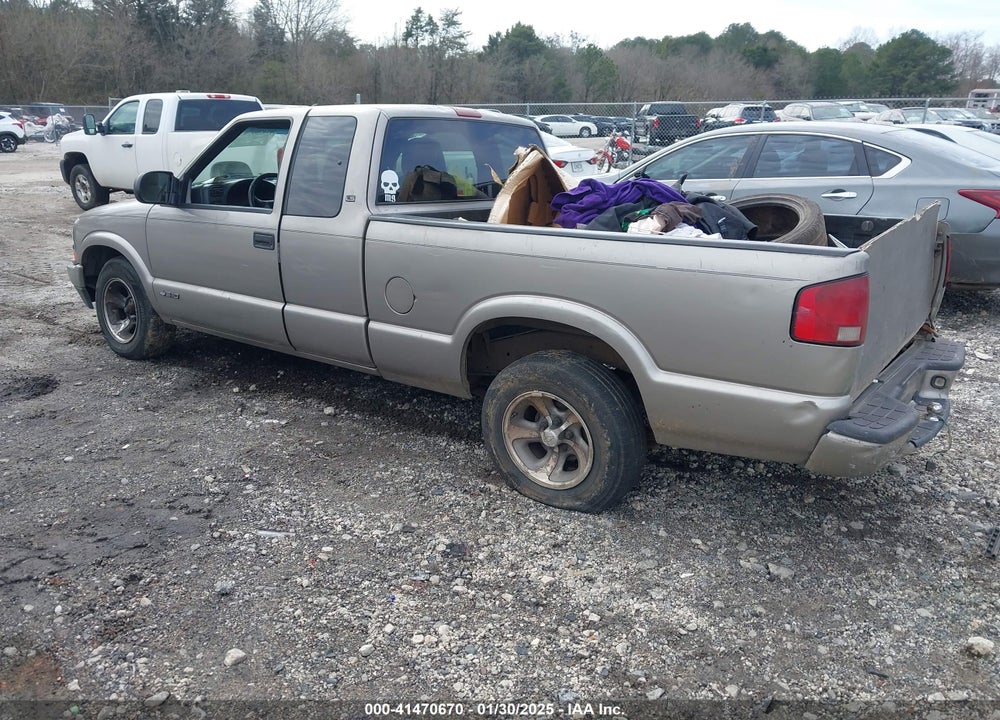 2002 CHEVROLET S-10 LS VIN: 1GCCS19W628121477