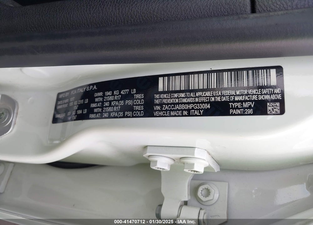 2017 JEEP RENEGADE LATITUDE FWD VIN: ZACCJABB0HPG33084
