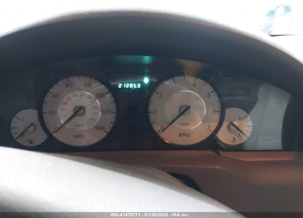 2010 CHRYSLER 300 VIN: 2C3CA5CV8AH221457