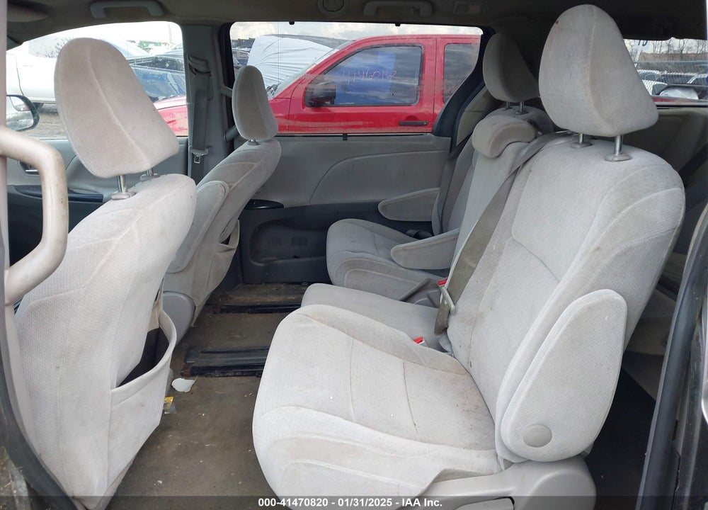 2015 TOYOTA SIENNA VIN: 5TDKK3DC8FS583786