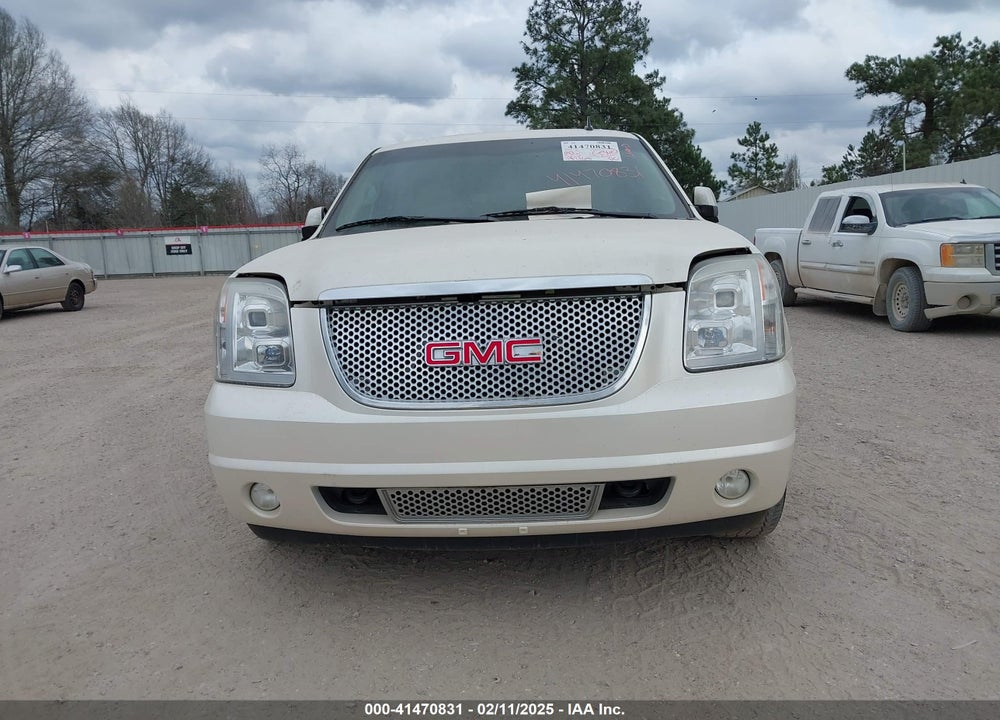 2012 GMC YUKON DENALI VIN: 1GKS1EEF2CR315077