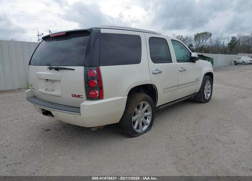 2012 GMC YUKON DENALI VIN: 1GKS1EEF2CR315077