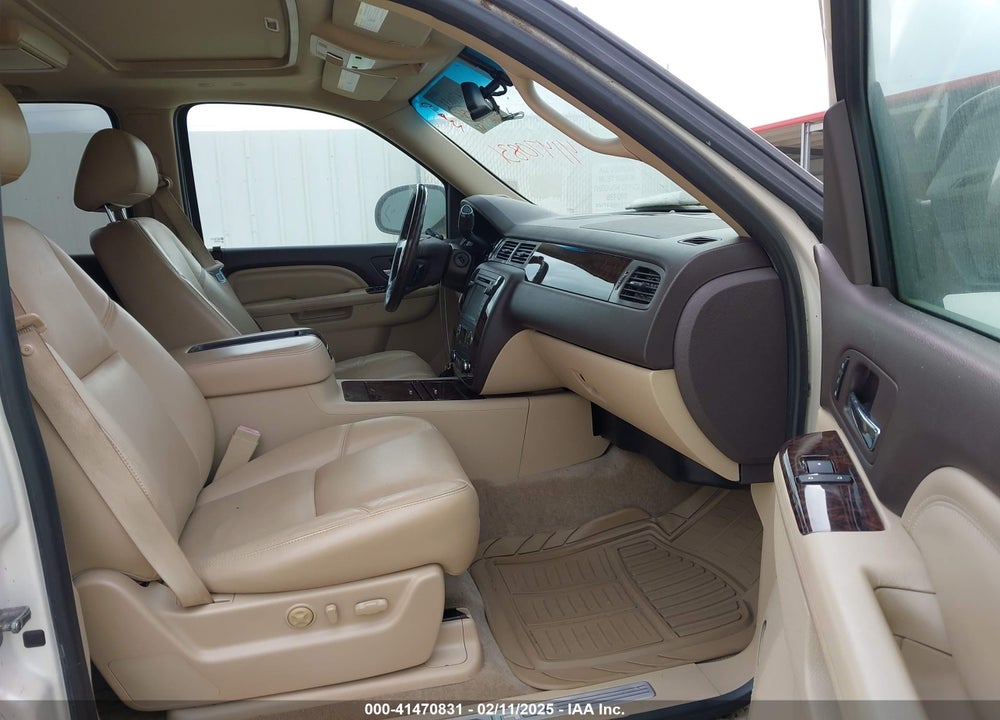 2012 GMC YUKON DENALI VIN: 1GKS1EEF2CR315077