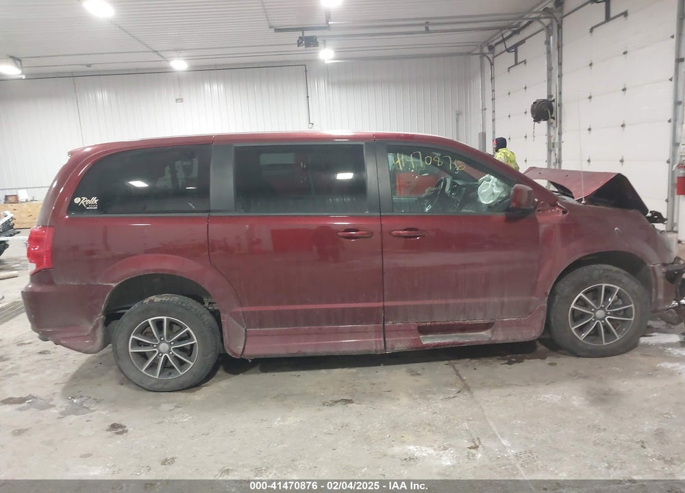2018 DODGE GRAND CARAVAN VIN: 2C4RDGEG1JR329324