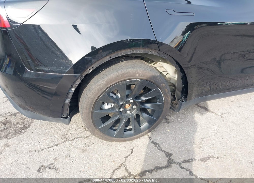 2023 TESLA MODEL Y AWD/LONG RANGE DUAL MOTOR ALL-WHEEL DRIVE VIN: 7SAYGDEE8PA127763