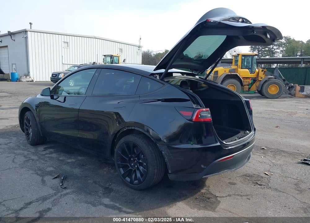 2023 TESLA MODEL Y AWD/LONG RANGE DUAL MOTOR ALL-WHEEL DRIVE VIN: 7SAYGDEE8PA127763